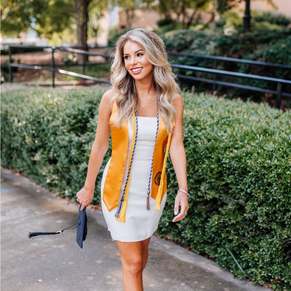 Meet your Posher, Caroline